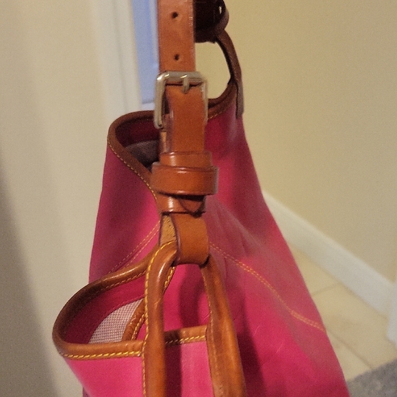 Authentic Dooney & Bourke Lrg Tote Pink Fuchsia Smooth Leather Handbag - Picture 9 of 13